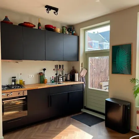 Apartment Near Station
